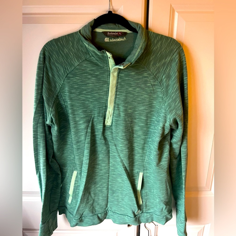 Avalanche XL teal pull over